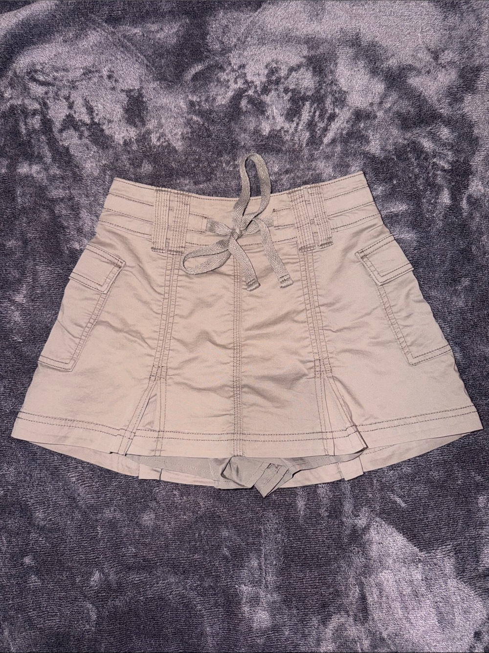 Hollister Cream Drawstring Utility Skort